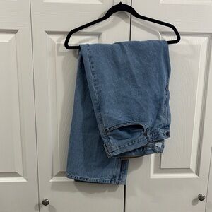 Eddie Bauer Women's Straight Leg Jeans in Light Blue Denim